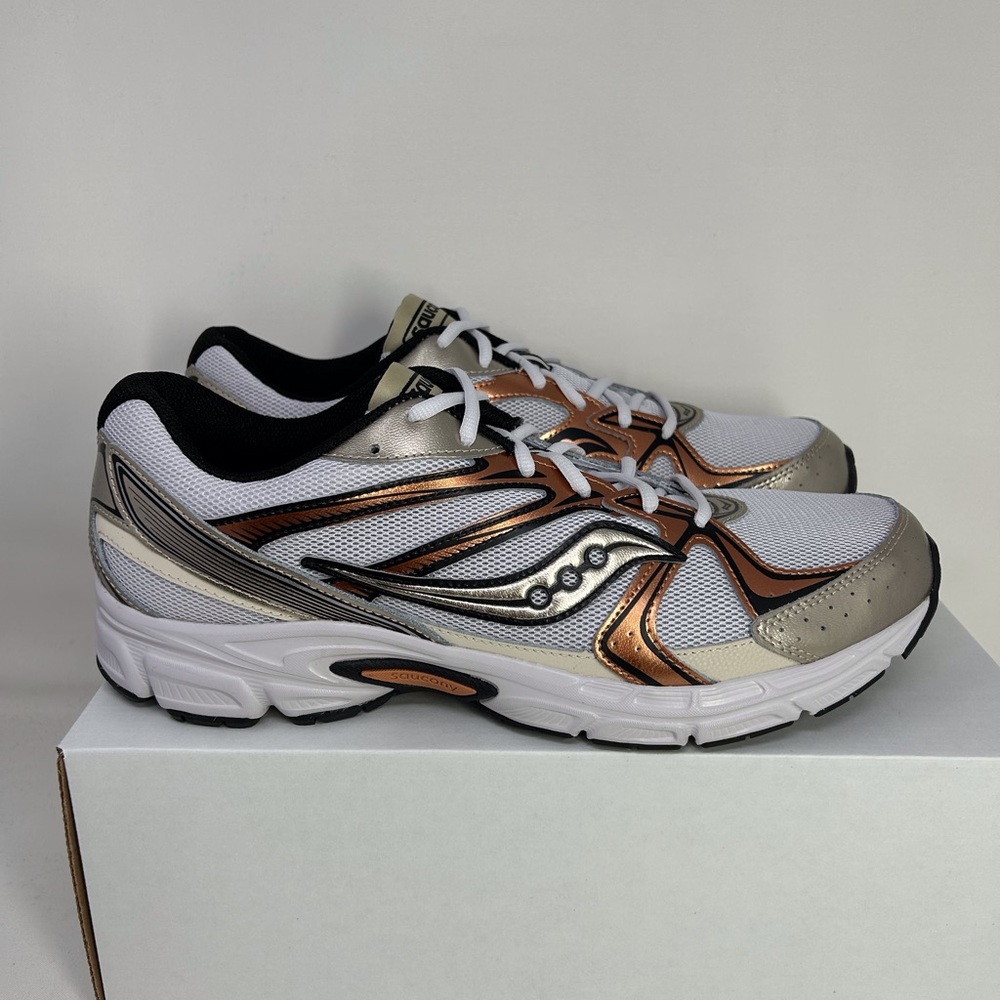 Saucony Progrid Omni 9 'White Bronze'